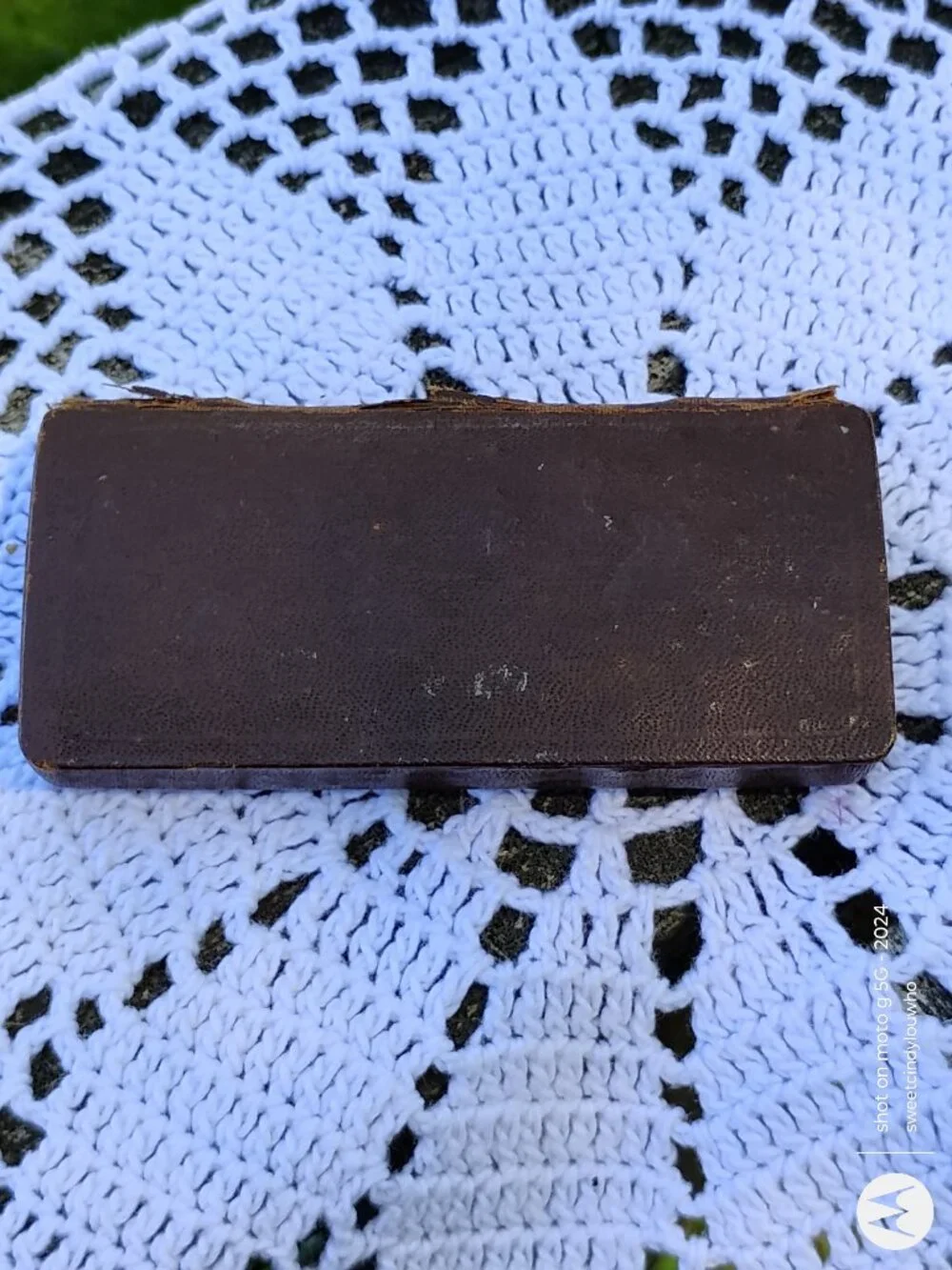 antique Gillette razor case w/hinged lid purple velvet interior early 1900s